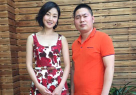 广州奇亿与明星合影